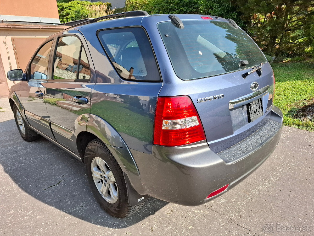 KIA SORENTO 2,5 diesel 4x4 AUTOMAT - 4