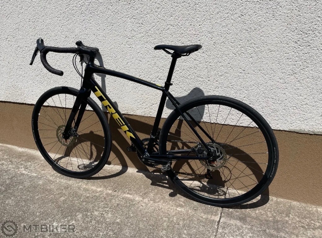 Trek Domane al 2 - 4