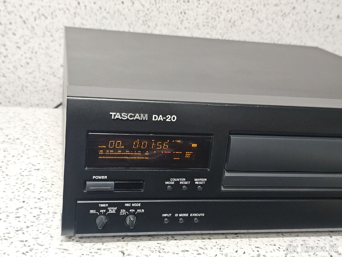 TASCAM DA-20 》Digital Audio Tape (DAT) Player/Recorder Japan - 4