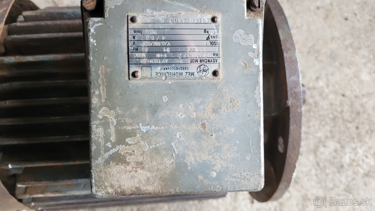 Elektromotor 1,5 kw 710 ot/min - 4