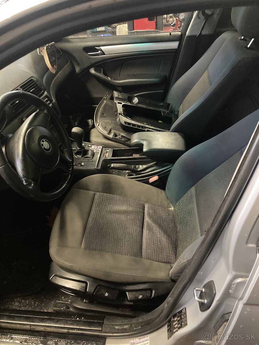 Rozpredám BMW E46 320d 2002 touring - 4