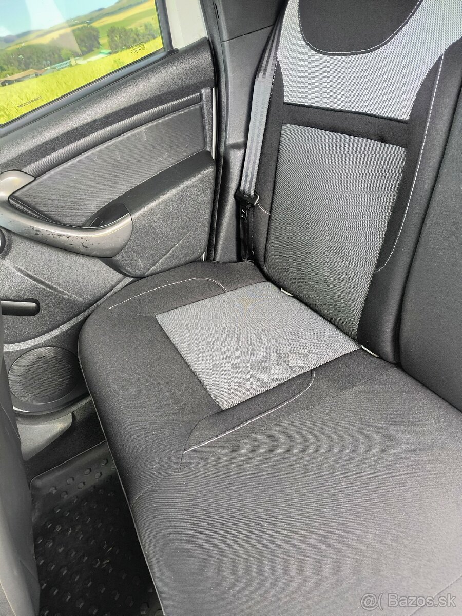 Predám daciu Duster 1.5 dci 2016 - 4