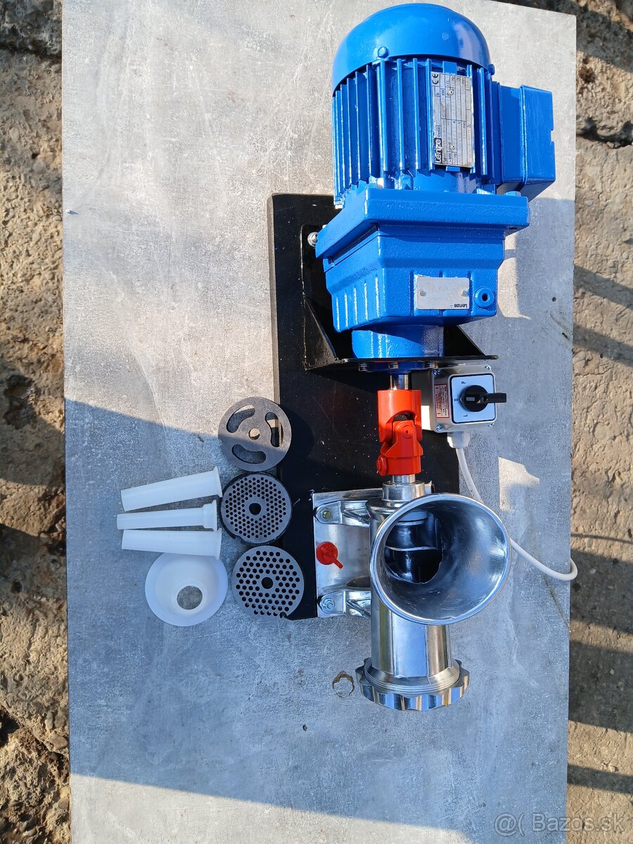 Elektrický mlynček na mäso. - 4