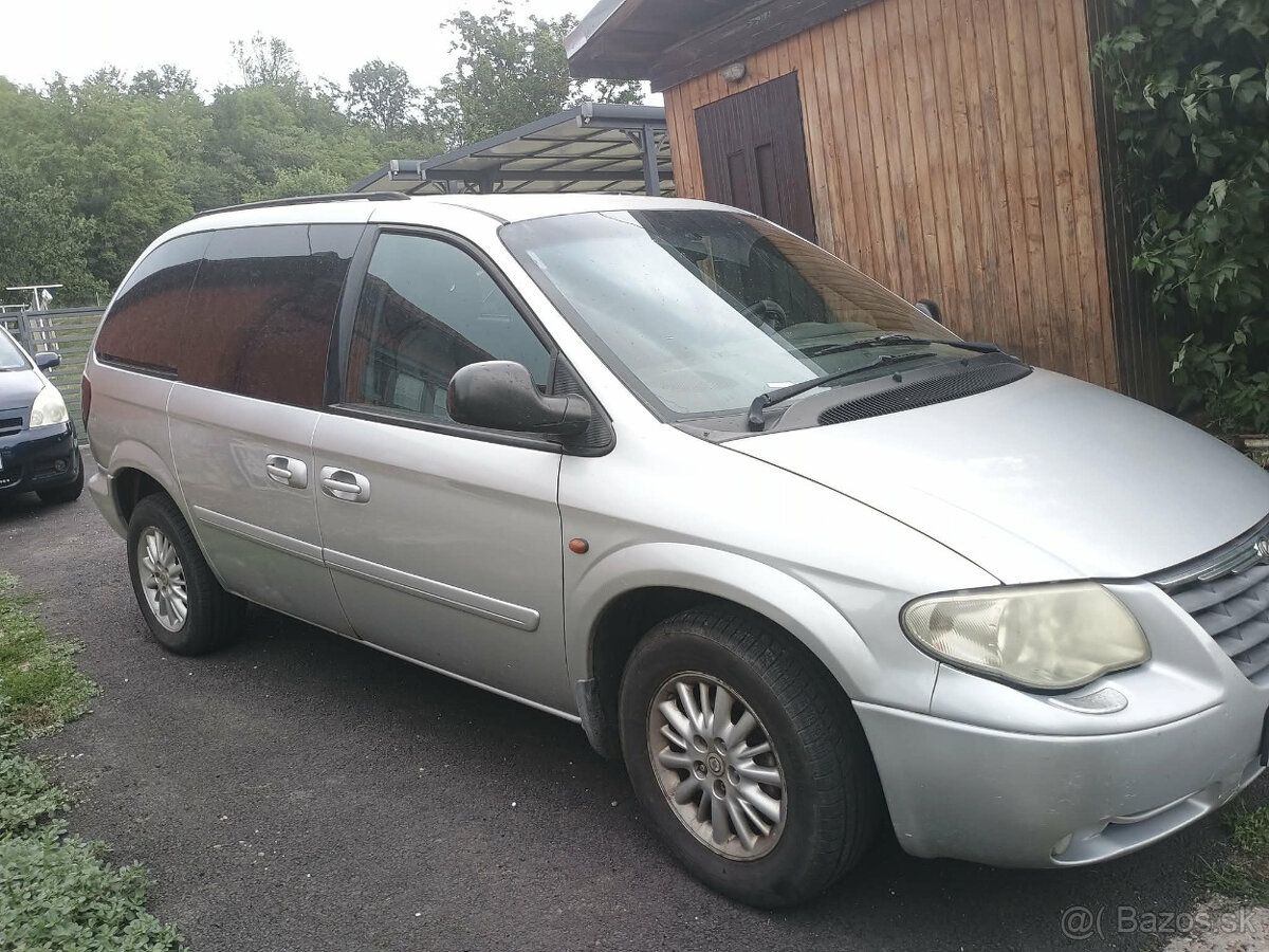 Chrysler Voyager 2,8 D - 4