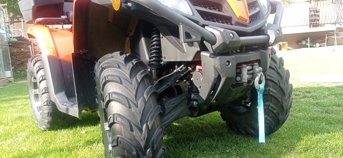 Štvorkolka CF moto, cforce520s