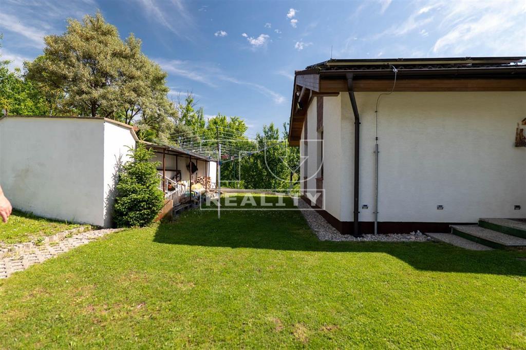 NA PREDAJ EKOLOGICKÝ A SEBESTAČNÝ RODINNÝ DOM V... - 4