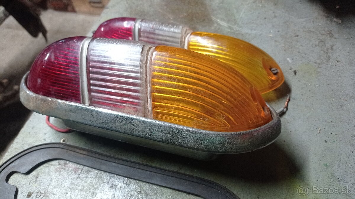Zadné svetlá Tatra 603/1 - 4