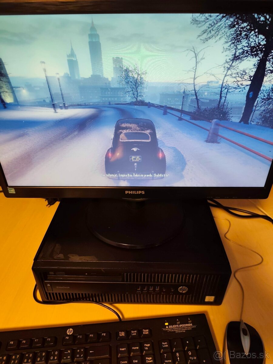 PC komplet HP EliteDesk800 (W11) s 22" FullHD led monitorom - 4