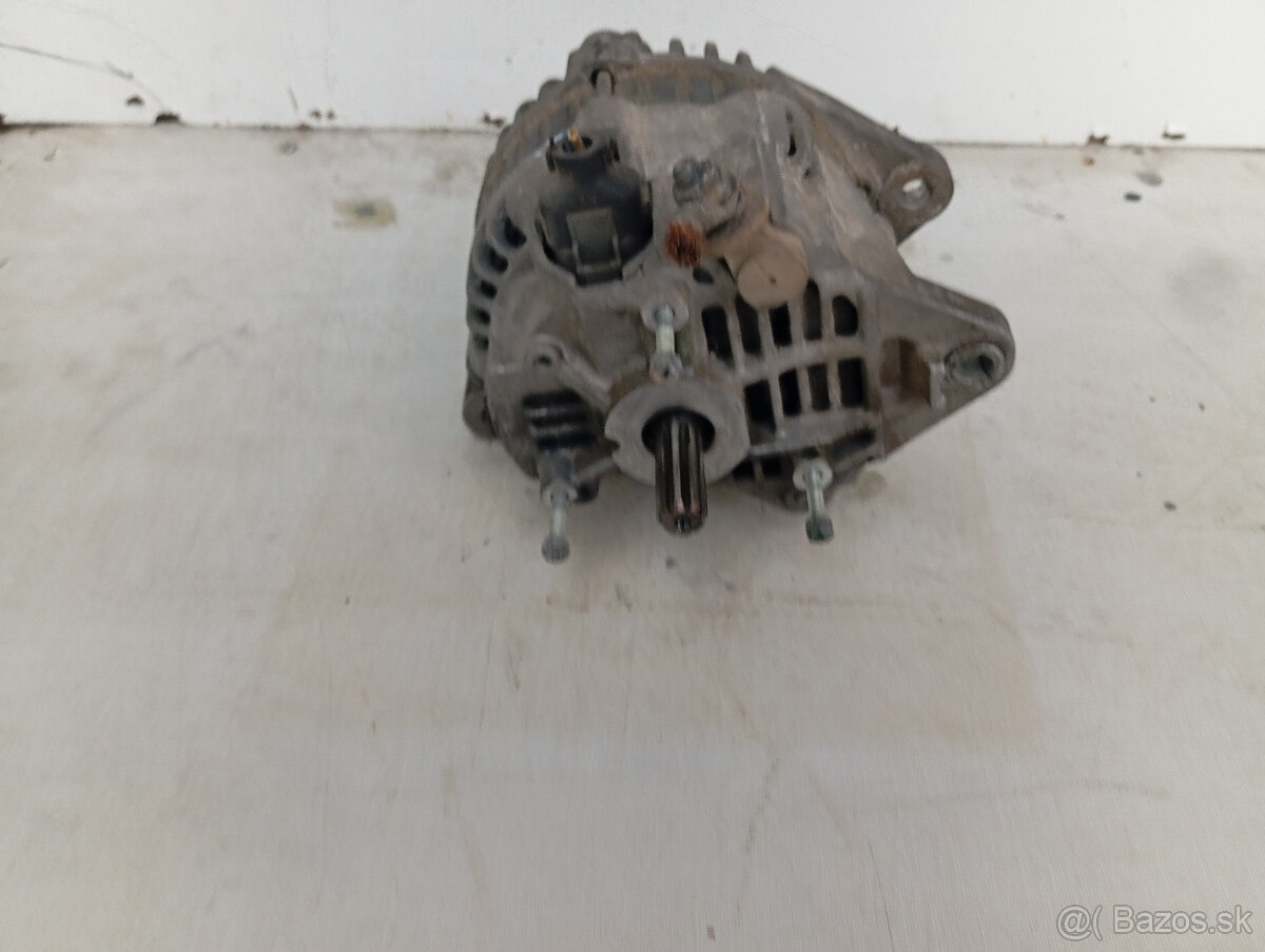 Hyundai Terracan 2.9 CRDI - Alternator - 4