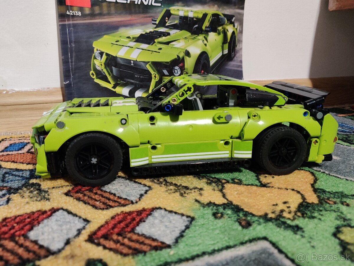 Lego technic 42138 Ford Mustang - 4