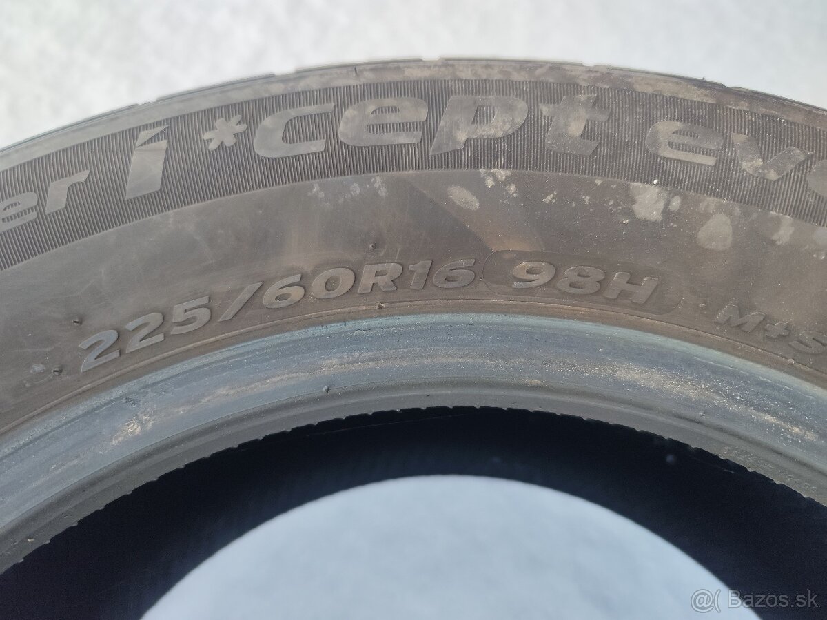 Pneu 225/60 r16 Hankook - 4