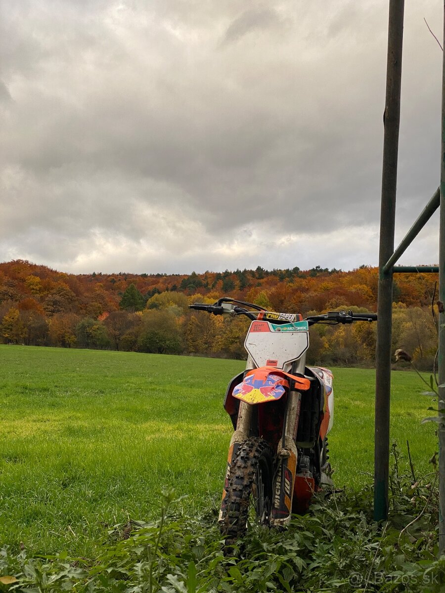 Predám ktm sxf 250 - 4