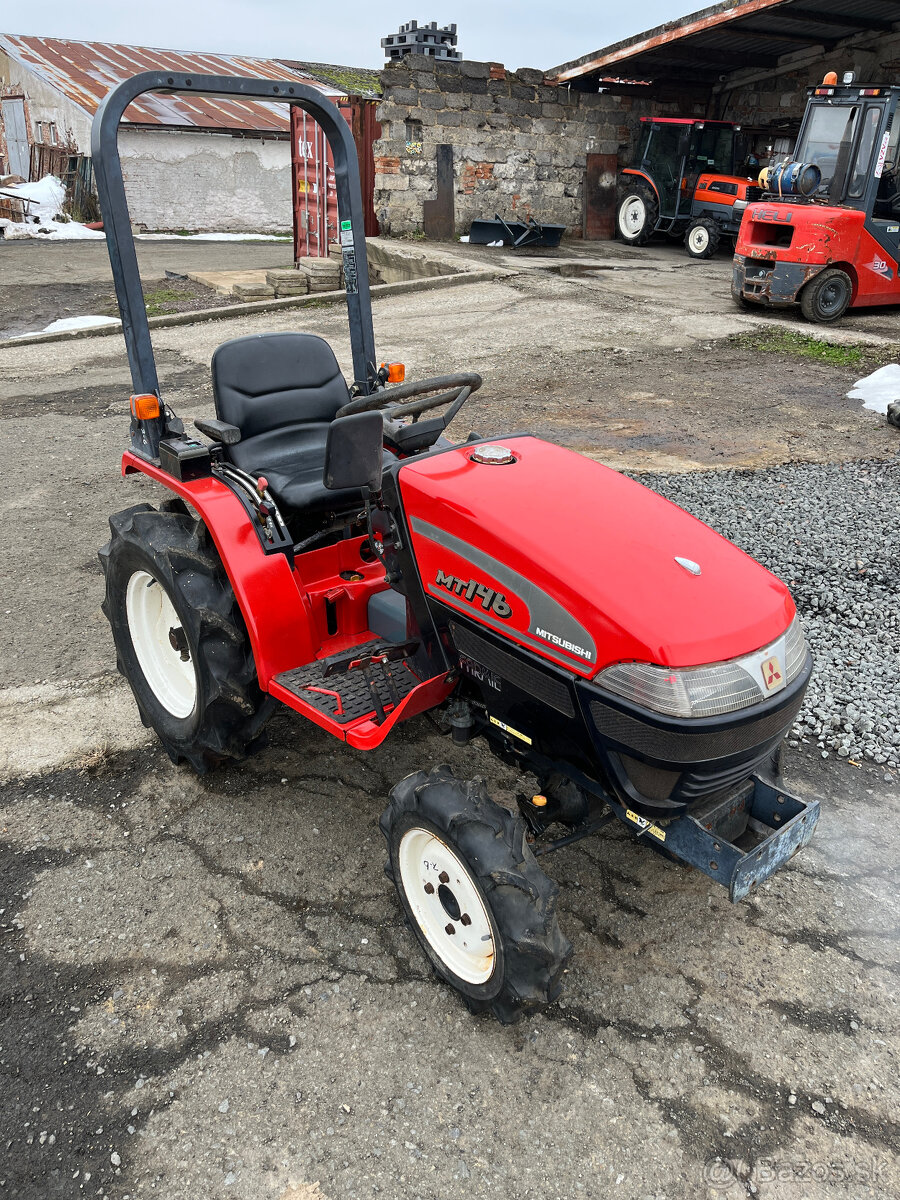 Malotraktor Mitsubishi MT146 s rotavátorom - 4