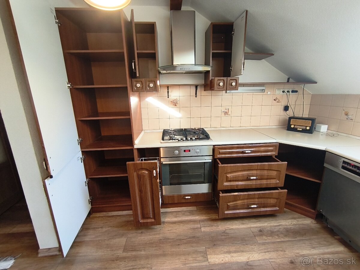 Kuchynská linka a spotrebiče - 4