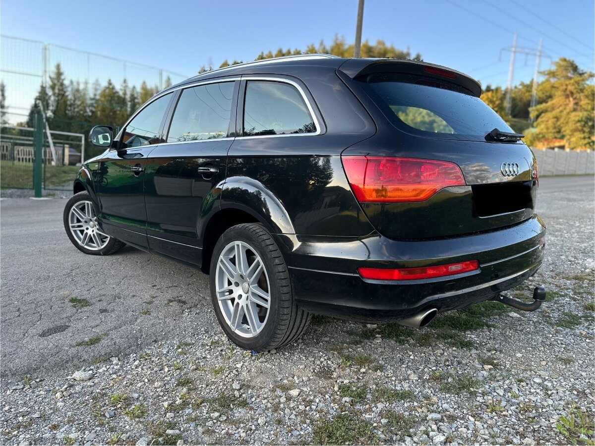 Audi Q7 - 4