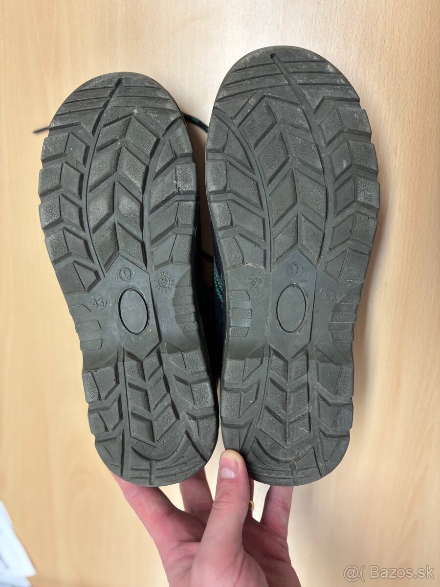 Bezpečnostné topánky 43 - 4