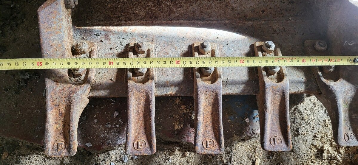 Lyžice na bagrik - 4