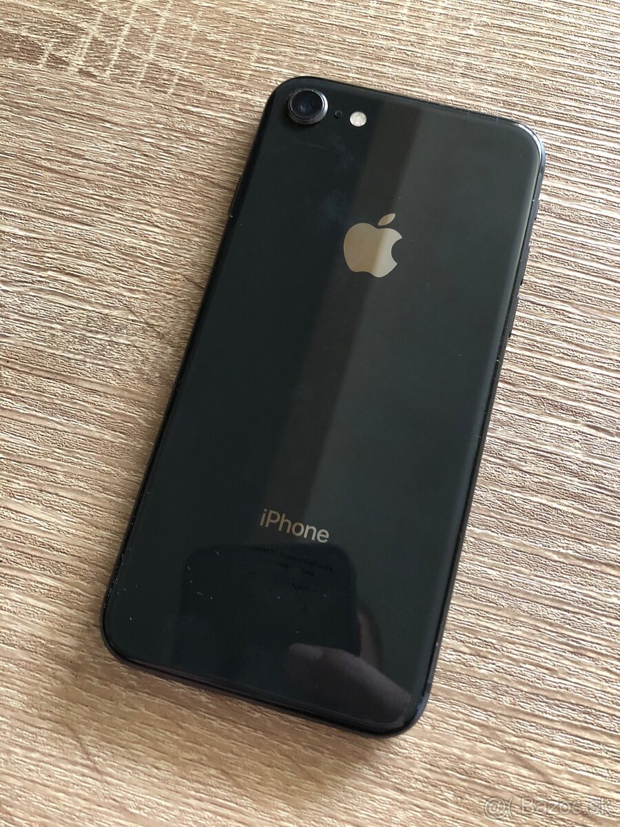 iPhone 8 / Black 256GB - TOP stav - 4