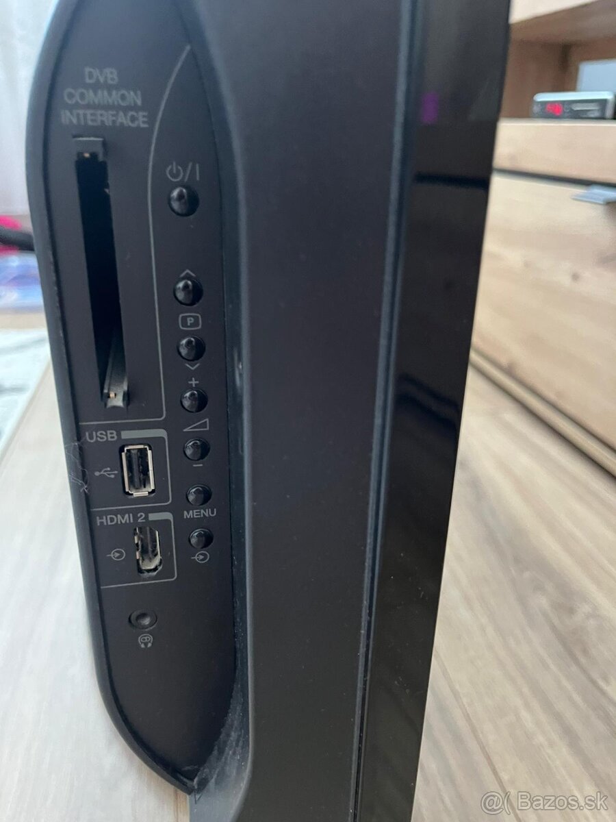 Toshiba LCD COULOR TV - 32 "Toshiba 32AV833G - 4