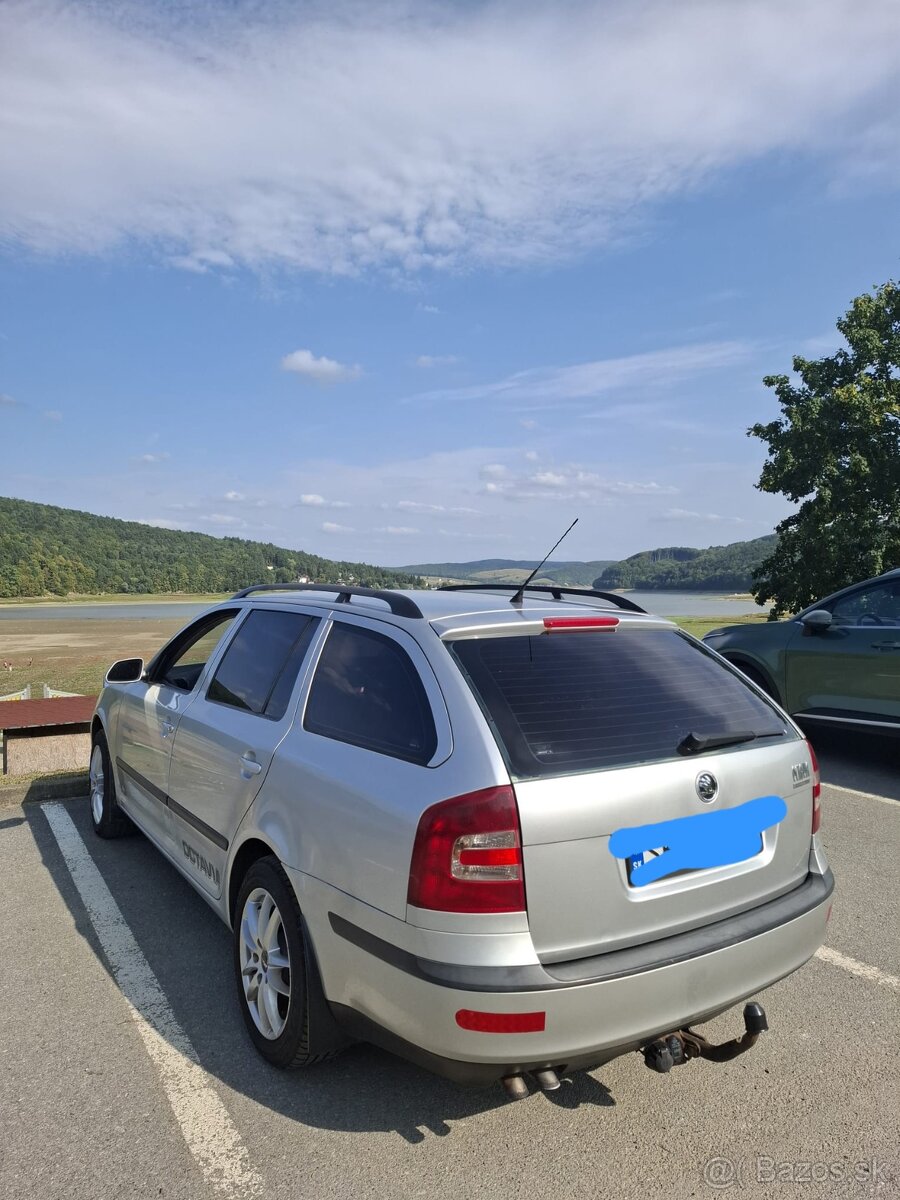 Škoda octavia 2 1.9 TDI - 4