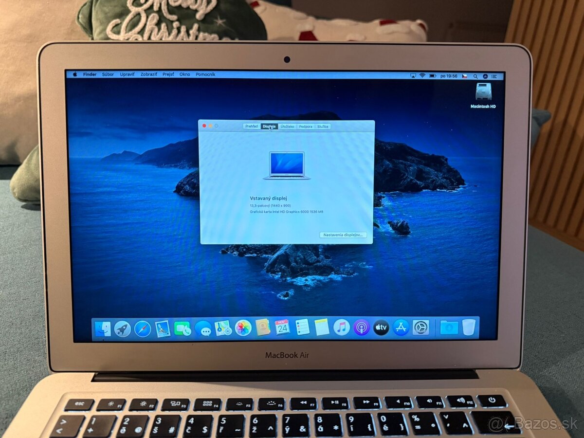 Apple MacBook Air 13-inch - 4