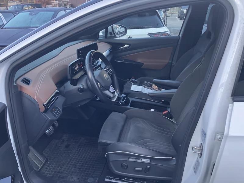 VW ID.4 1ST 150KW FULL Výbava Ťažné/Pano/360/HUD/IQ/Virtu - 4