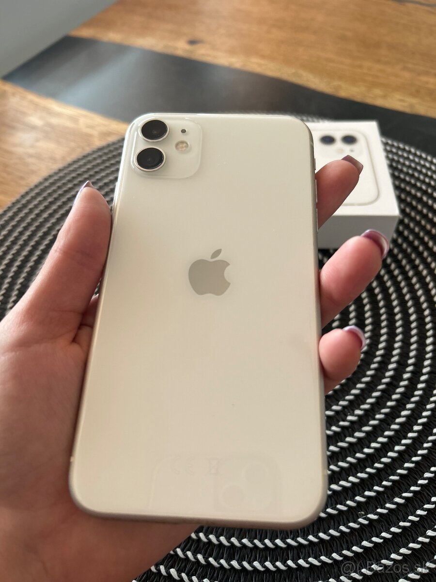 iPhone 11 128gb white - 4