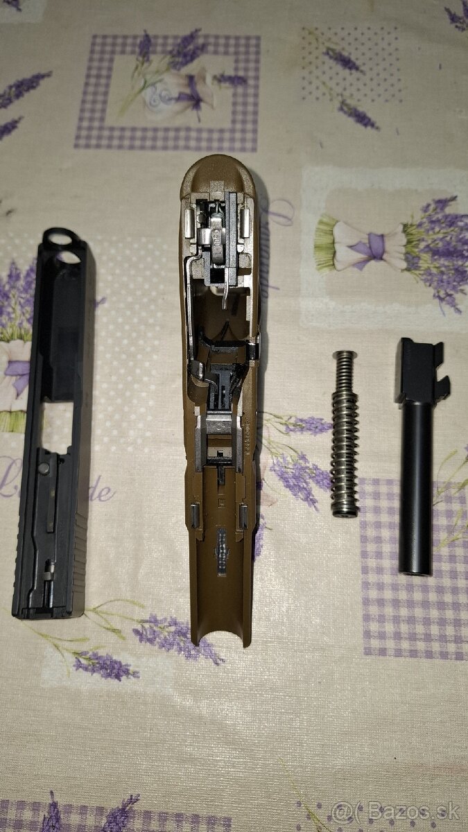 Predam Glock 17 gen4 9x19 ako nový - 4