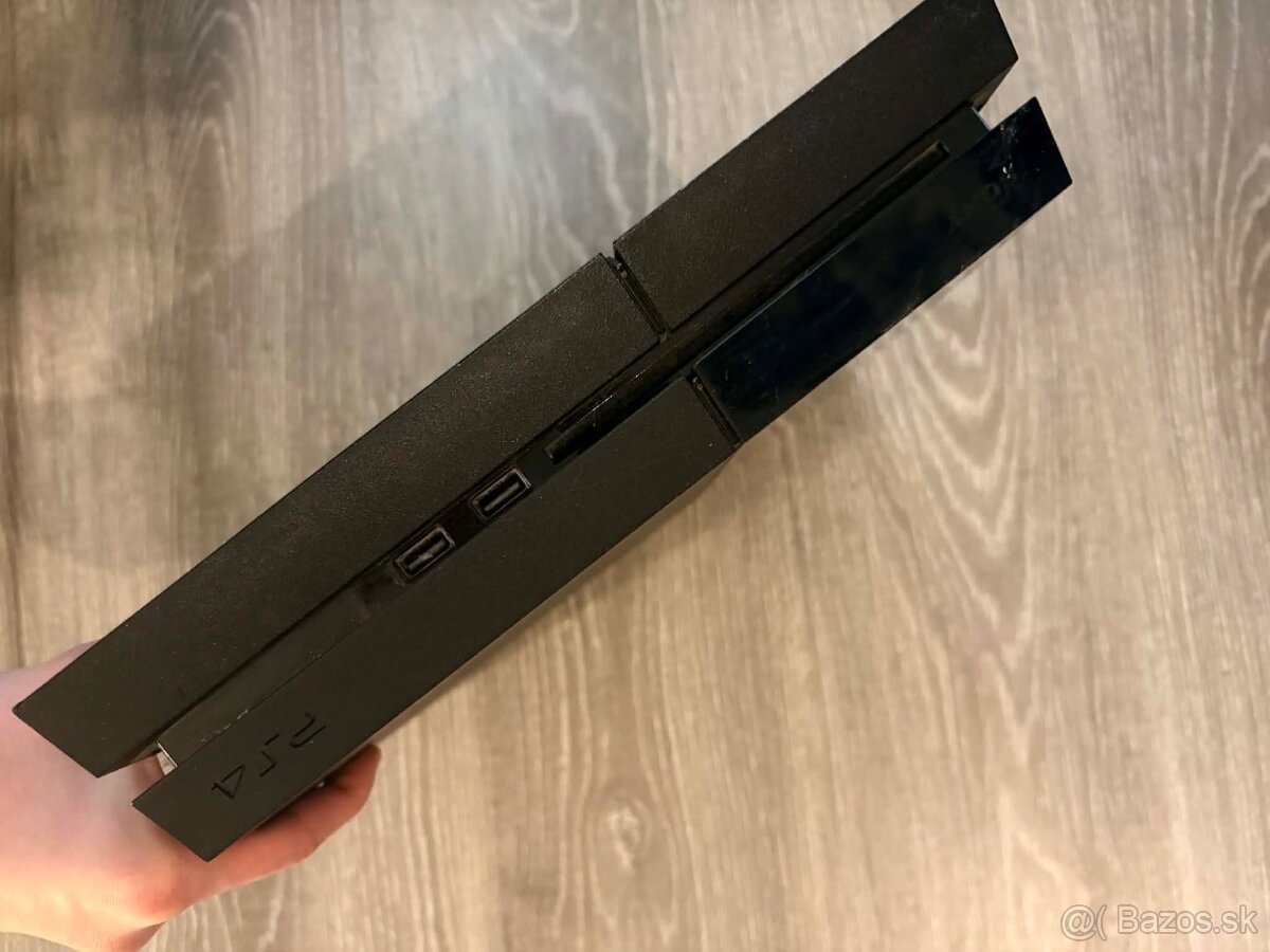 Playstation4 slim - 4