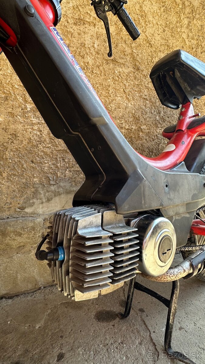 Manet Korado 216 - 4