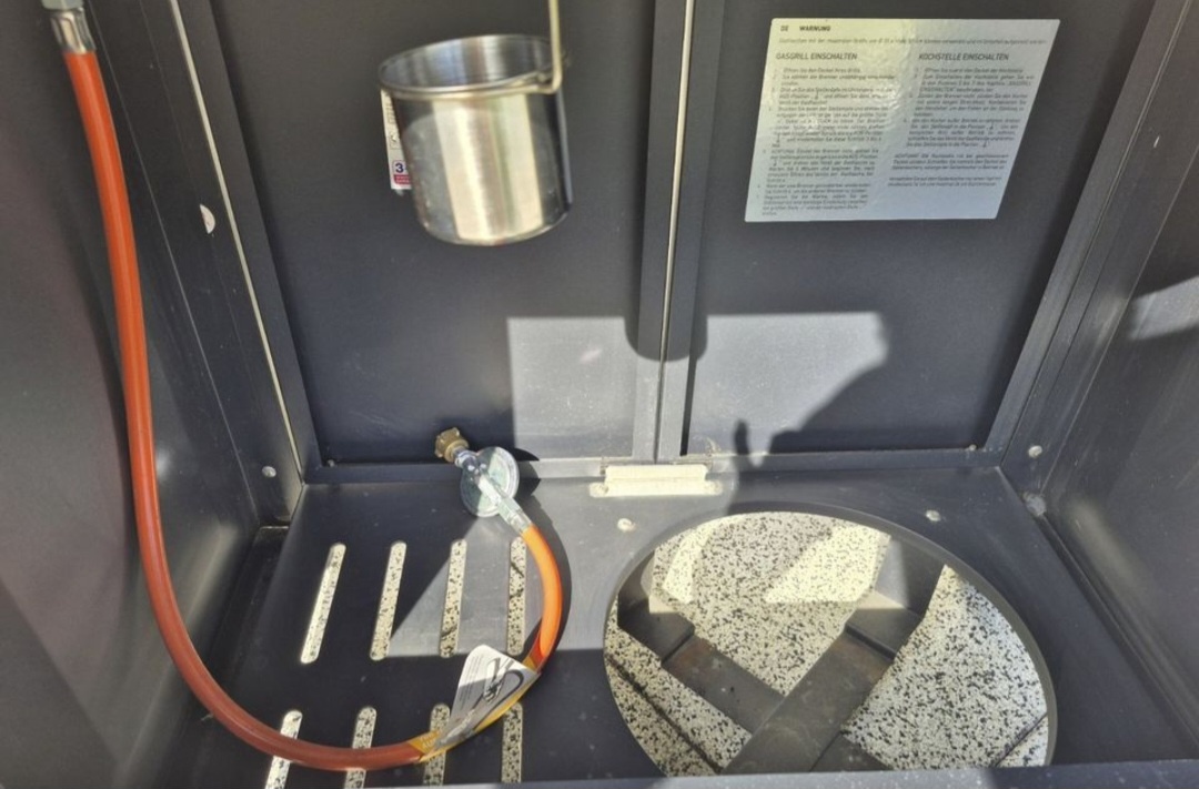 Plynový Gril Enders Boston Pro - 4