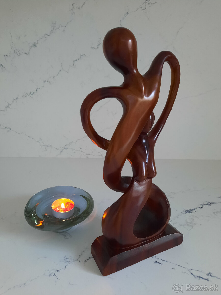 """ABSTRAKTNY EXOTICKY MINIMALIZMUS - 4