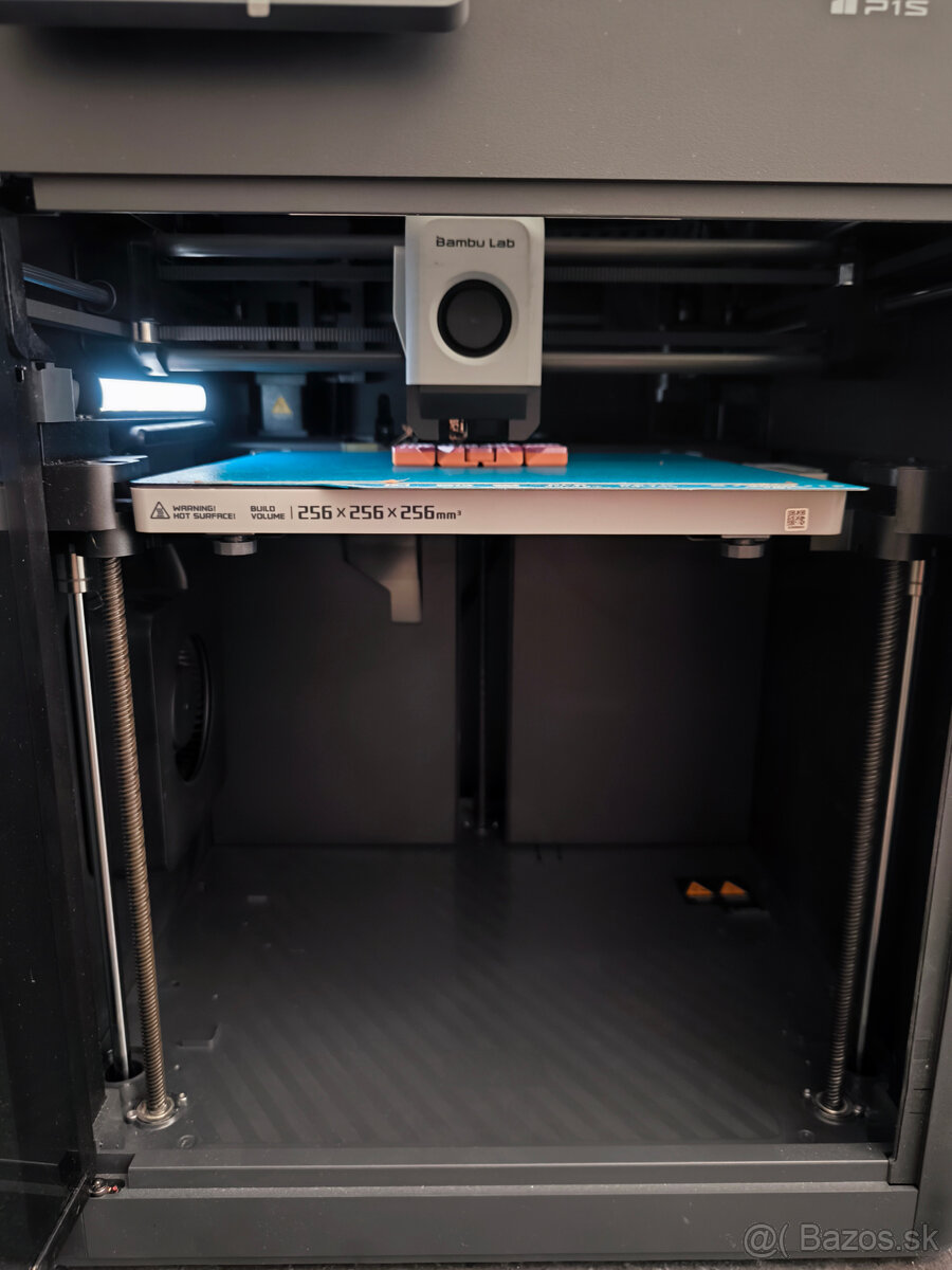 Predám 3D tlačiareň Bambu Lab P1S Combo vrátane AMS - 4