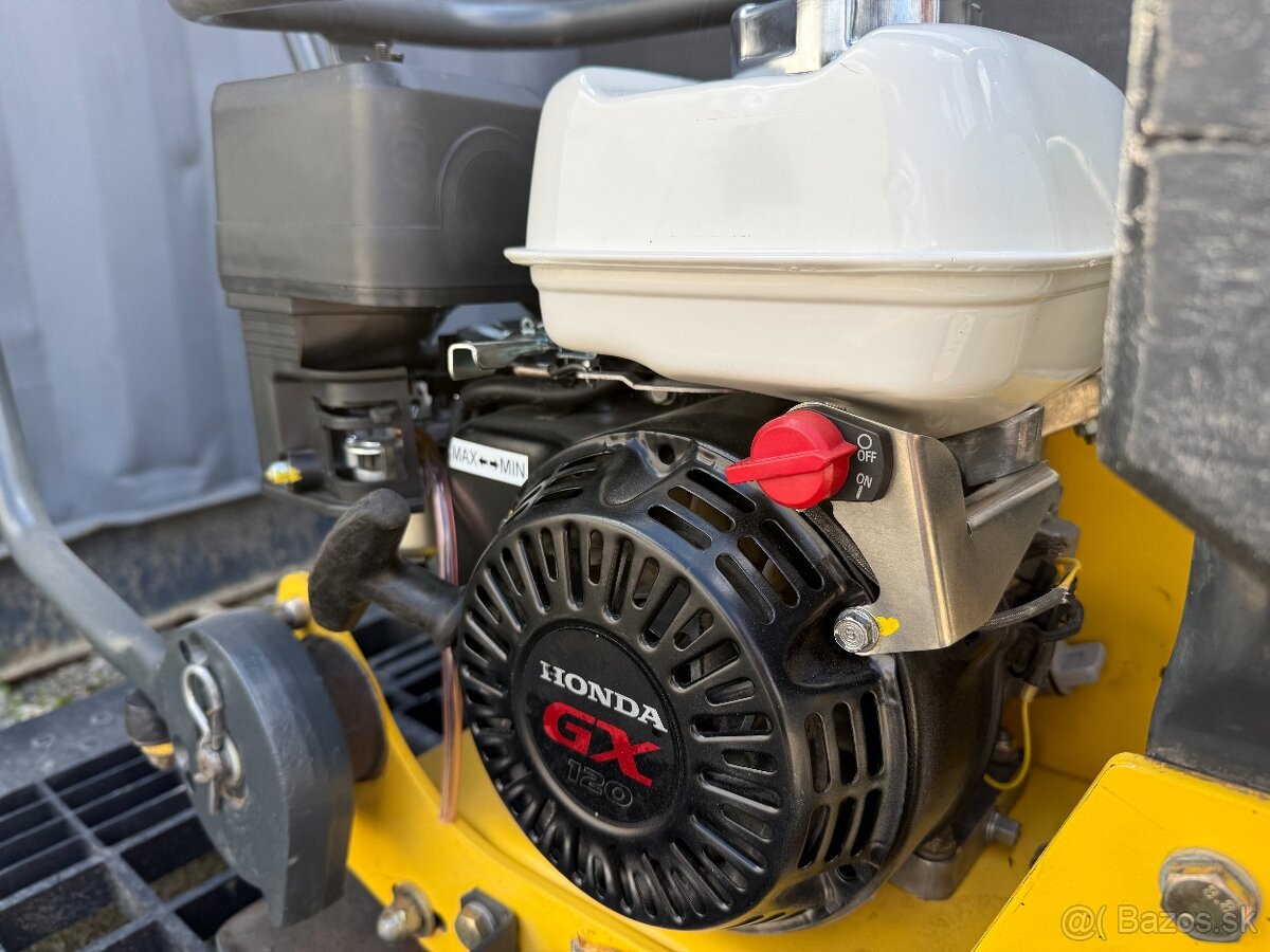 Vibračná doska Bomag BVP 10/36 83kg - 4