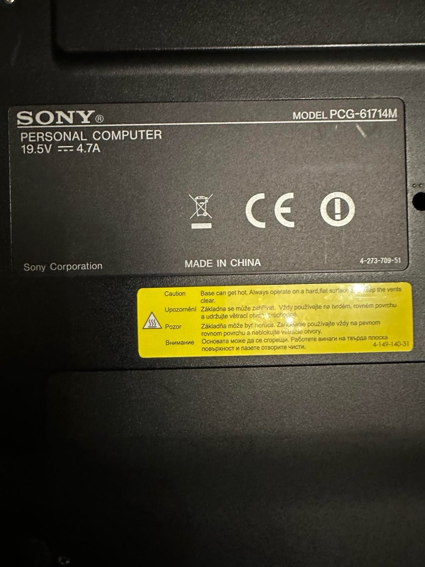 Sony Vaio - 4