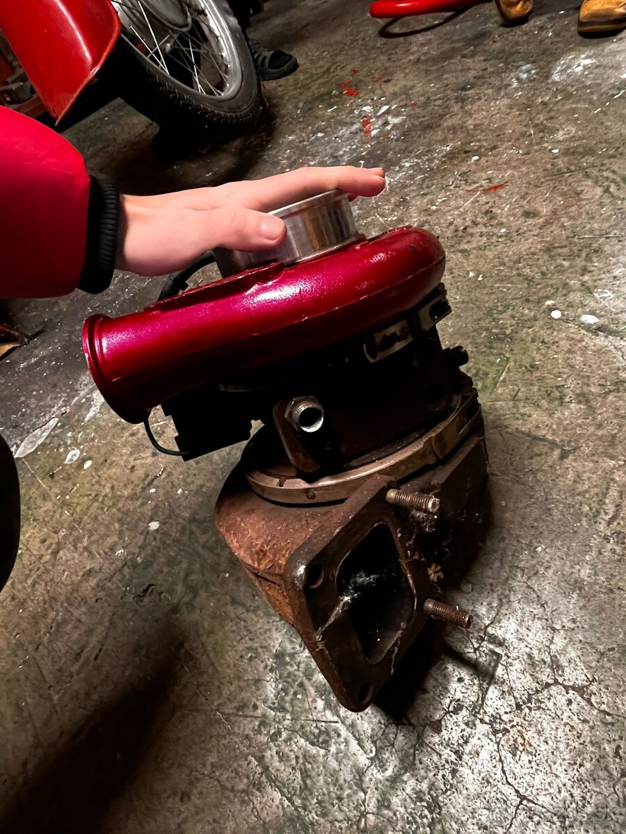 Turbo Holset HY 40 na Iveco stralis - 4