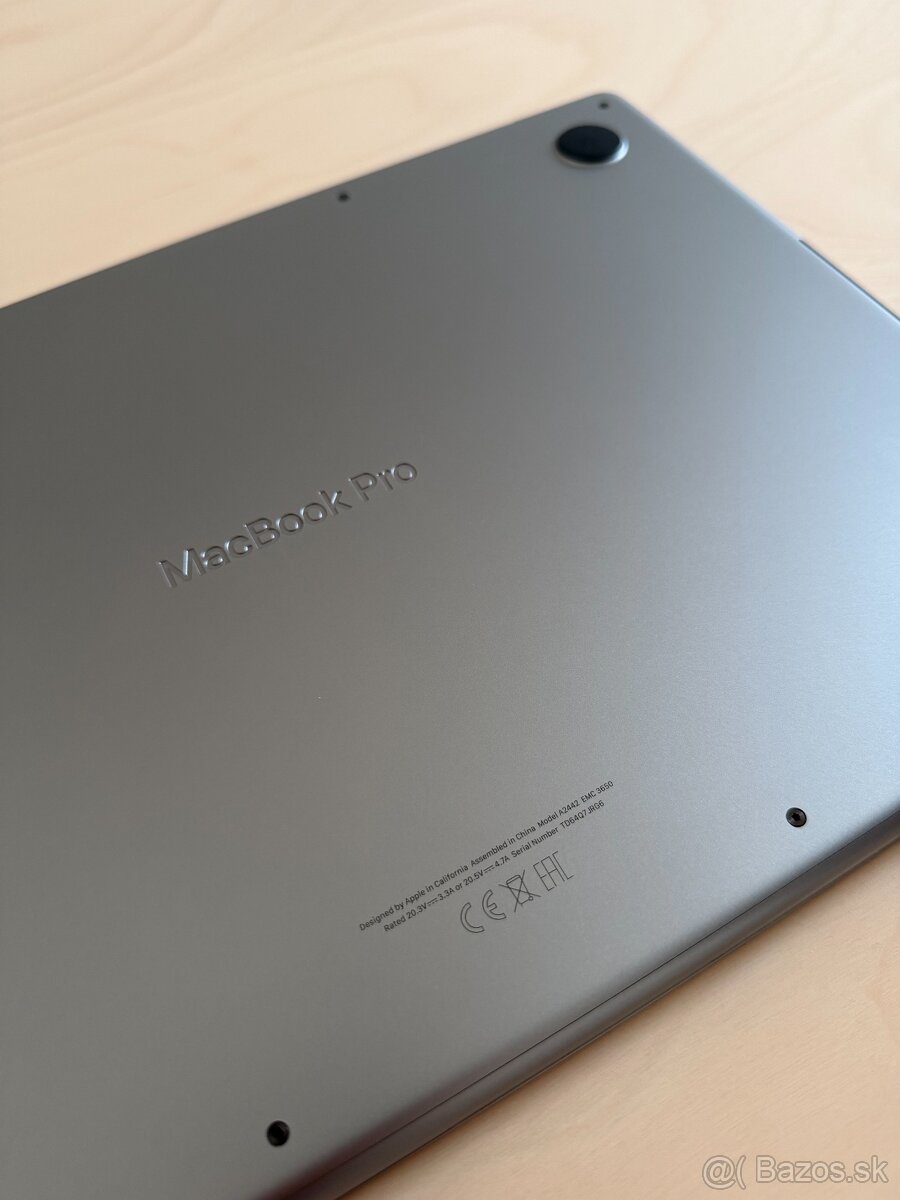 MacBook Pro 14 (2021), M1 Pro, 1TB, 16GB RAM, 87% BAT - 4