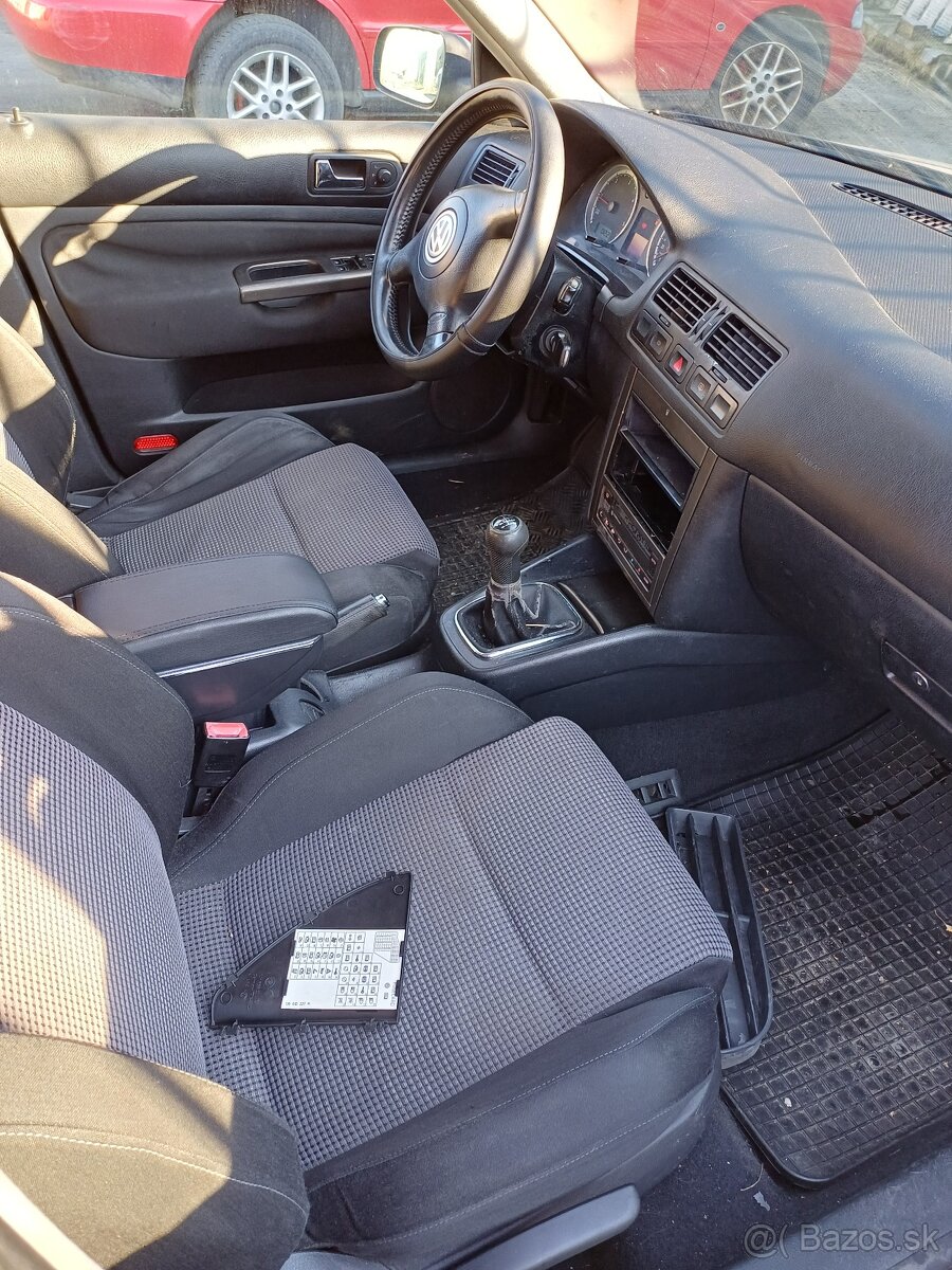 Rozpredám Volkswagen Bora 1.9tdi - 4