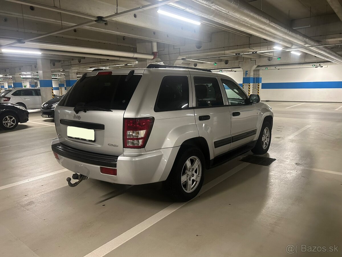 Predám Jeep chirokee 3.0 CRD r.v. 2007 - 4
