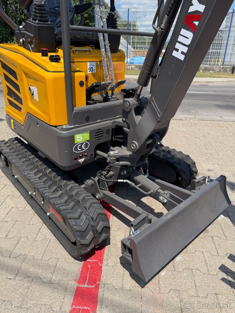 Minibager Huayee HY20D Kubota - 4