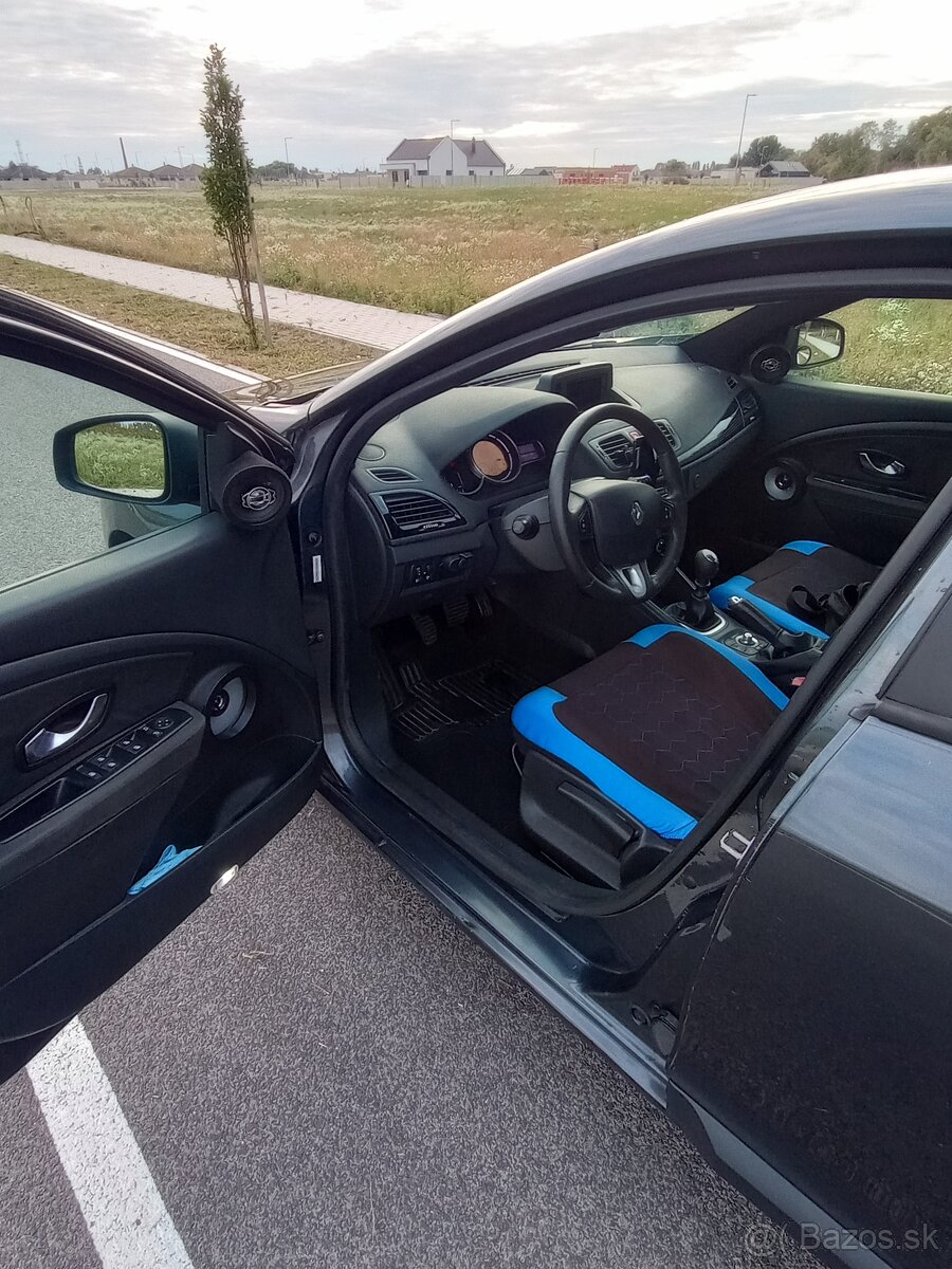 Renault Megane 1,5 dci - 4