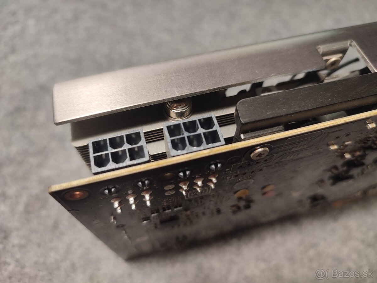 MSI GTX 570 TWIN FROZR II - 4