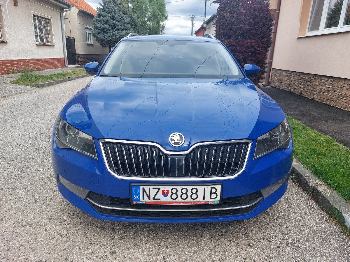 Škoda Superb Combi 3 2.0 TDI DSG - 4