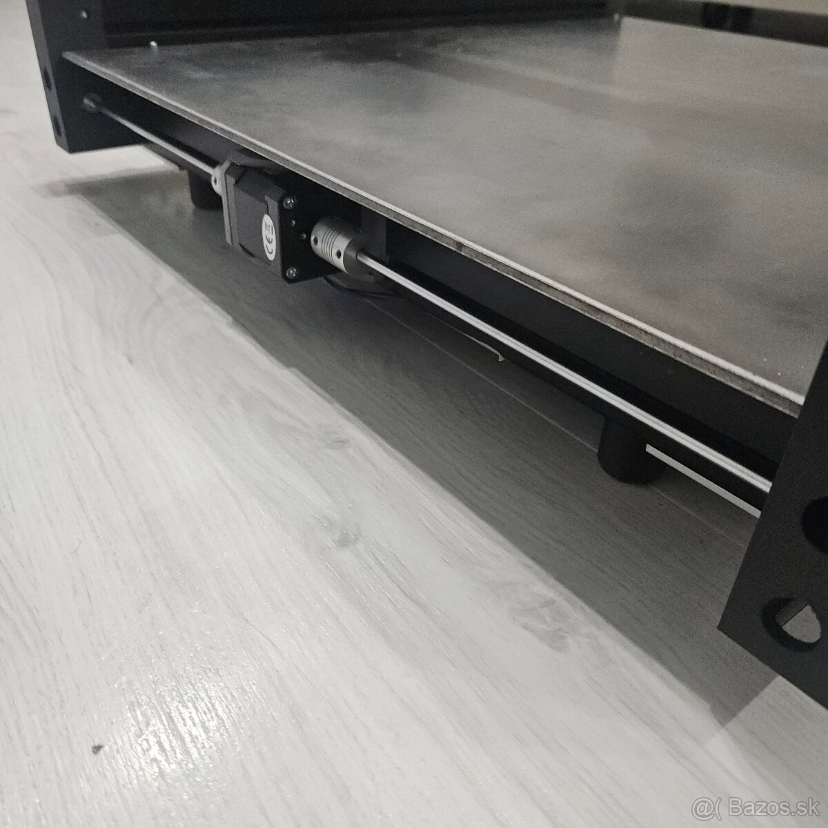 Laser - samostatny ram - 4