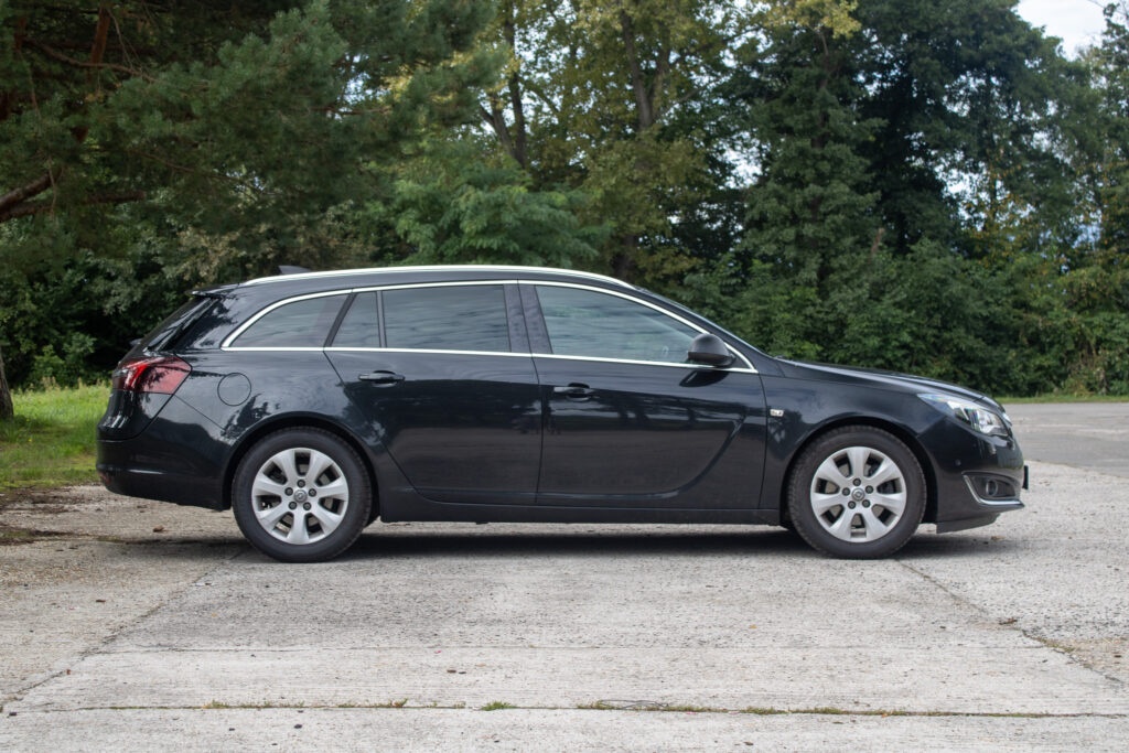 Predam Opel Insignia Combi Sports Tourer Inovation - 4