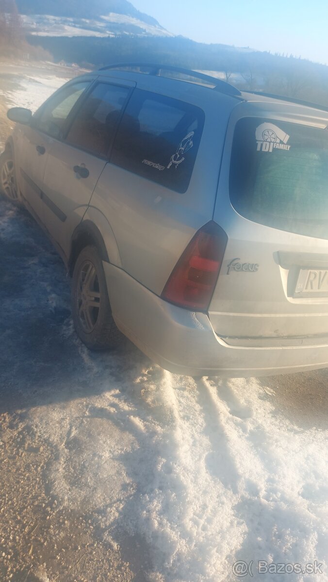 Ford focus - 4