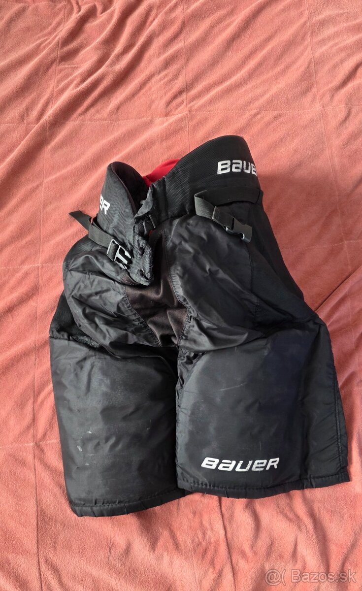 Hokejová výstroj Bauer - 4