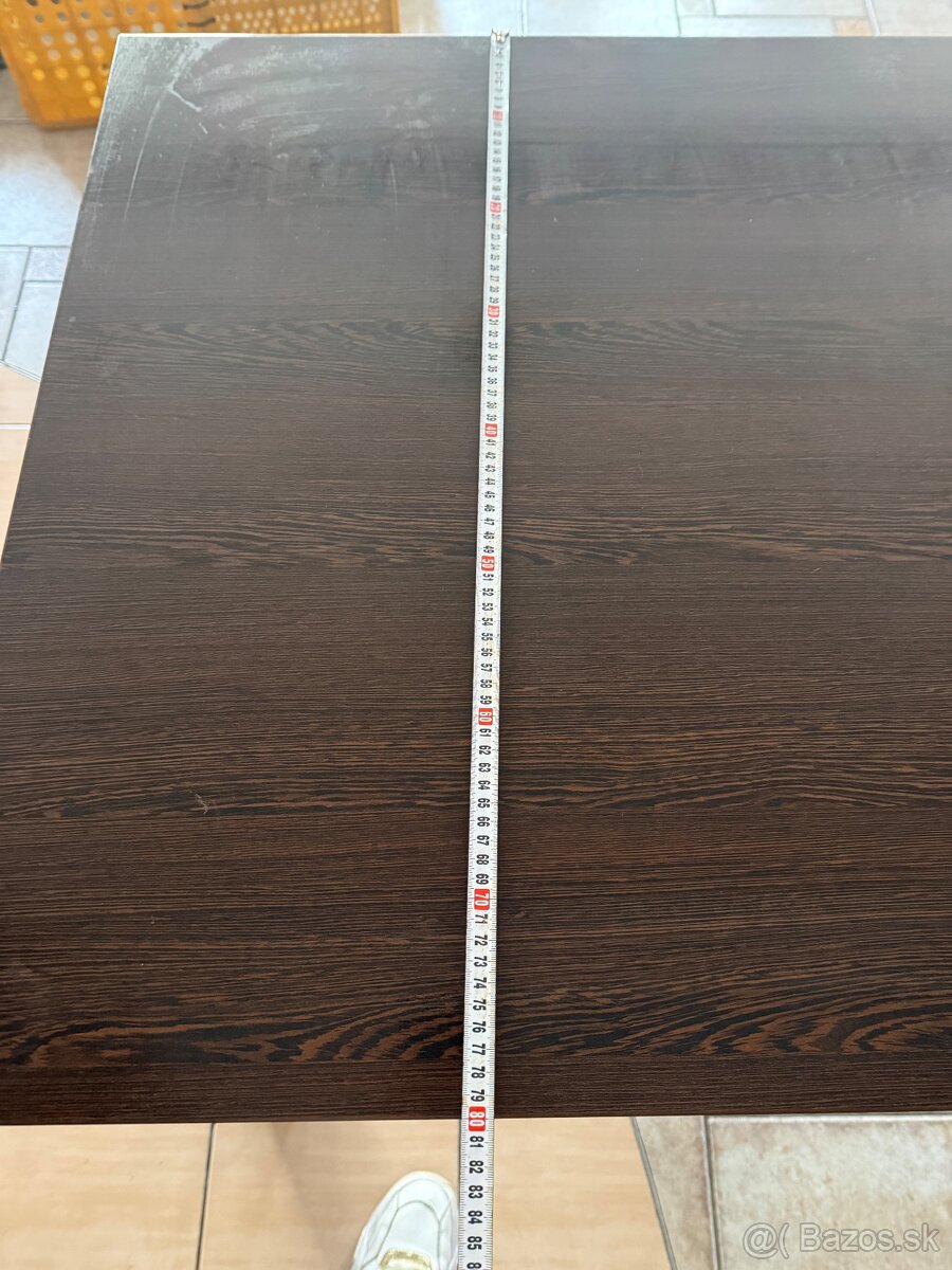 Jedálenský stôl - 4