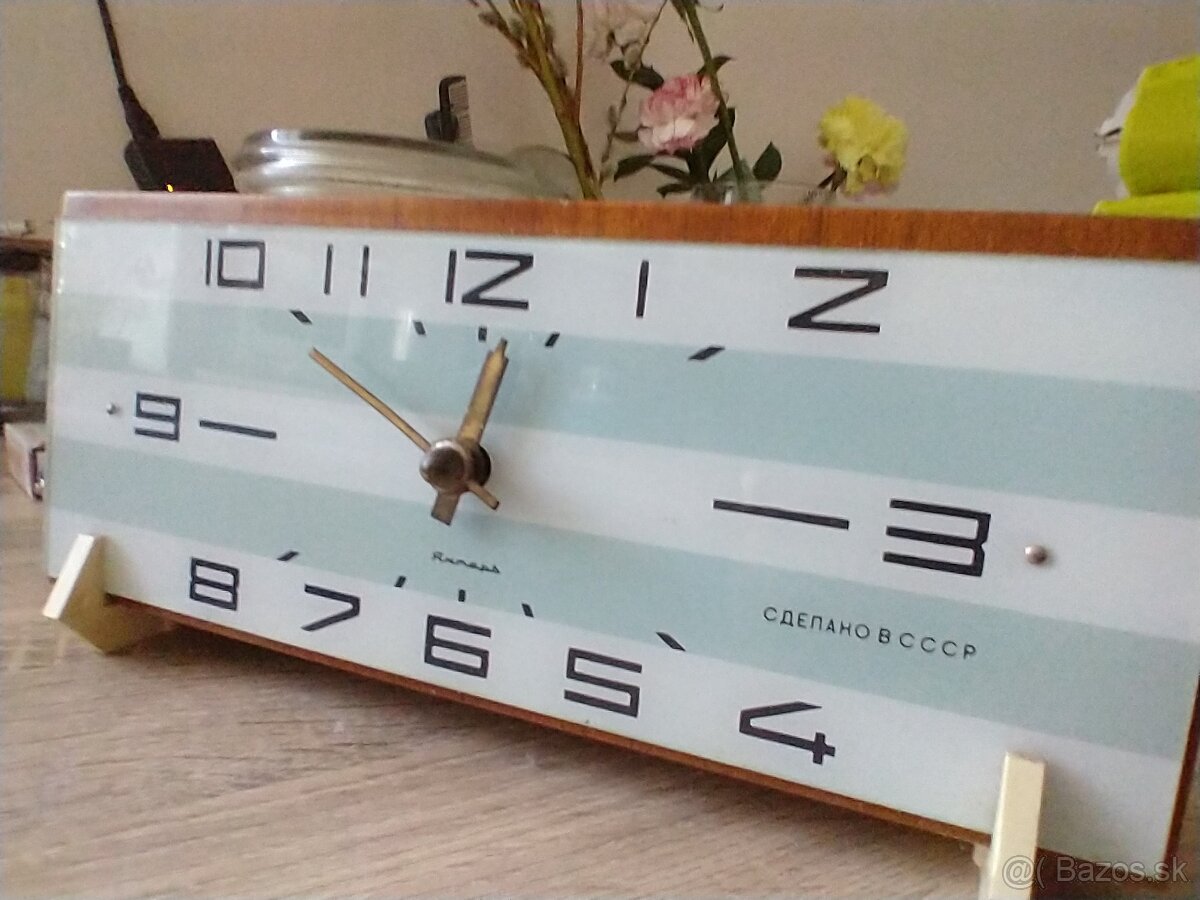 Retro hodiny - 4