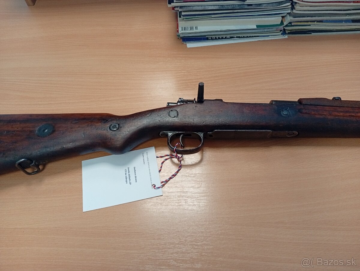Dlhá opakovania zbraň C - 4